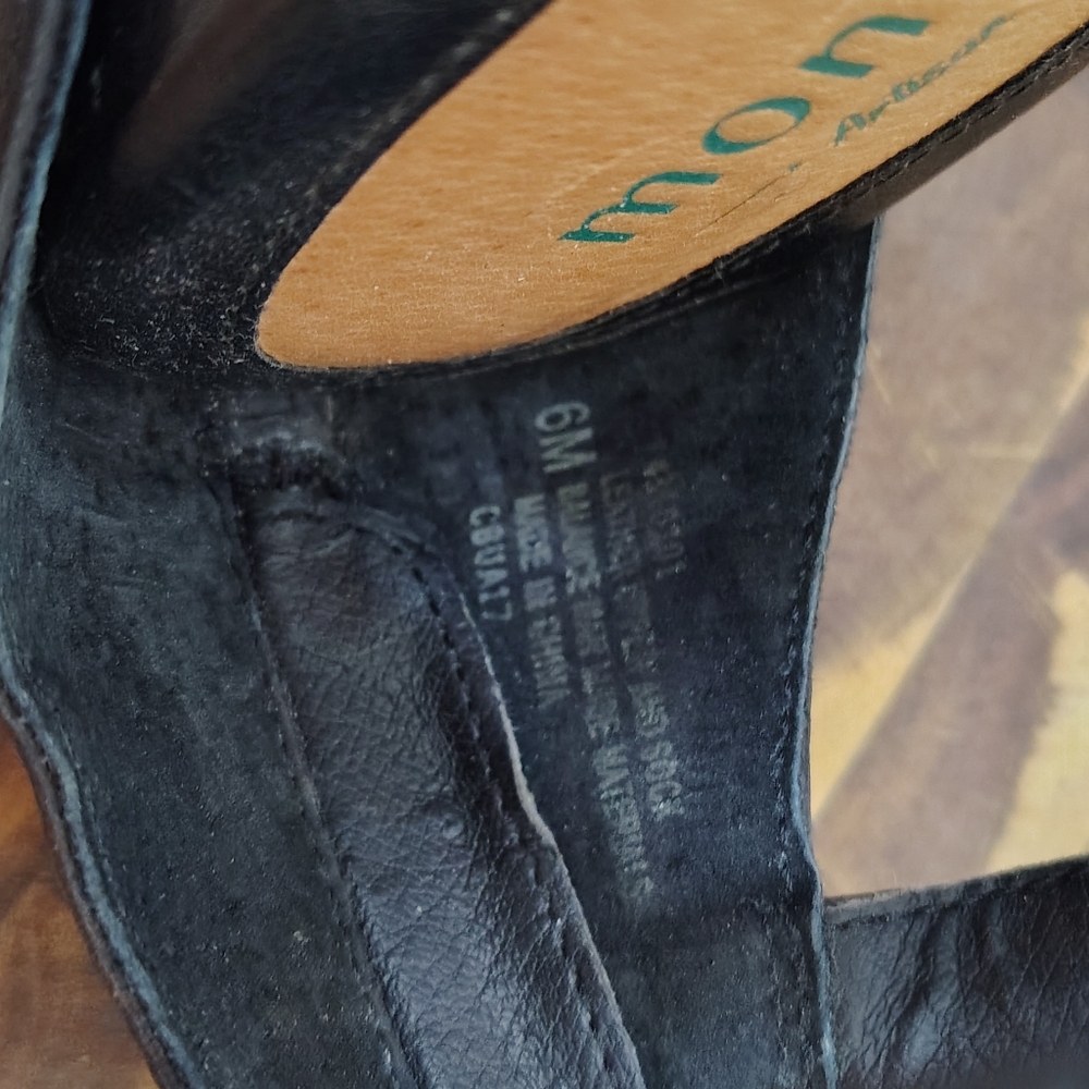 Montana black leather sandals Size 6 - Picture 9 of 9